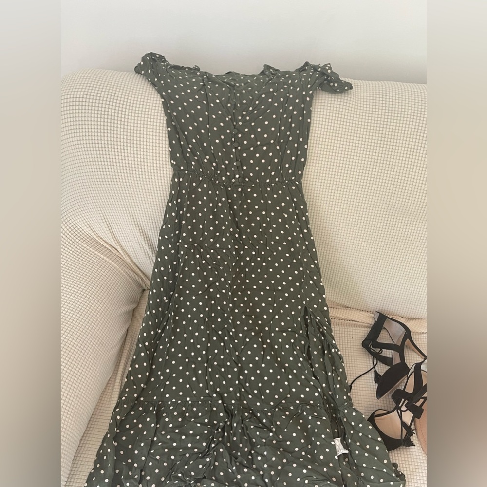 Dress - Picture 3 of 3